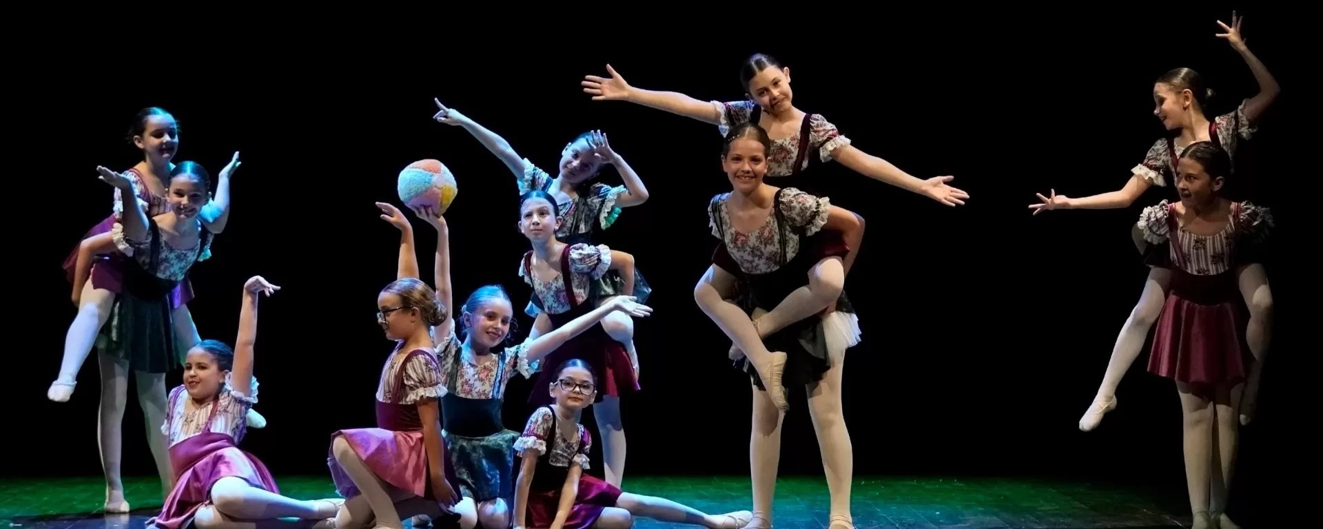 Danza Propedeutica alla danza  a Spazio Creativo - Pietracuta di San Leo (Rimini)