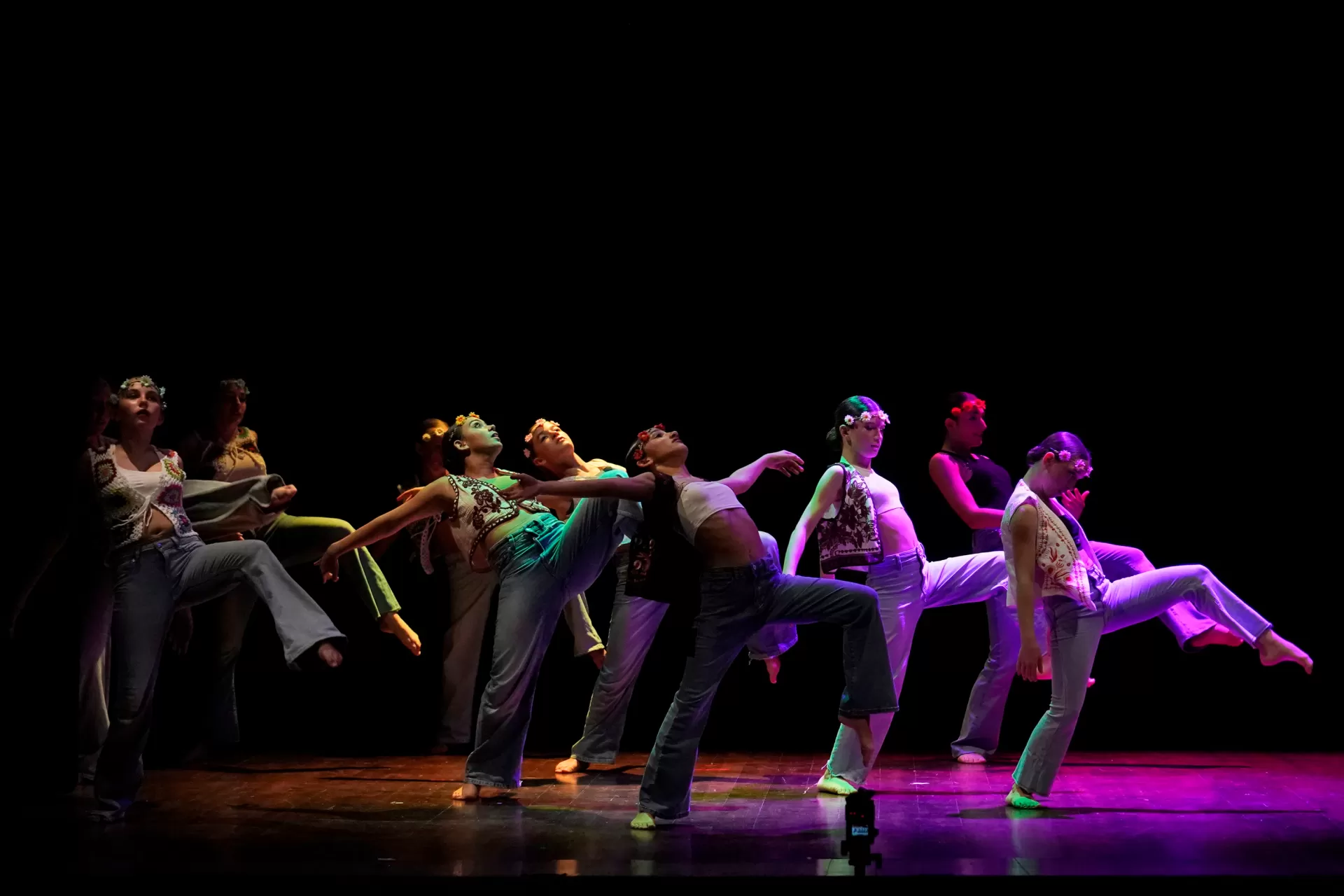 Danza modern DANCE a Spazio Creativo - Pietracuta di San Leo (Rimini)